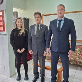 Des. Antônio Maria Iserhard acompanhou a eleição em Arroio do Sal