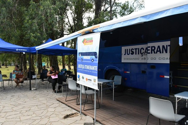 Justiça Eleitoral gaúcha atende nesta quarta-feira (3) das 9 às 15h no bairro Rubem Berta em Porto Alegre Justiça Eleitoral gaúcha atende nesta quarta-feira (3) das 9 às 15h no bairro Rubem Berta em Por...