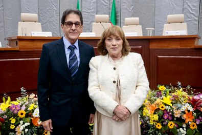 Posse da desa. Maria de Lourdes Braccini de Gonzalez