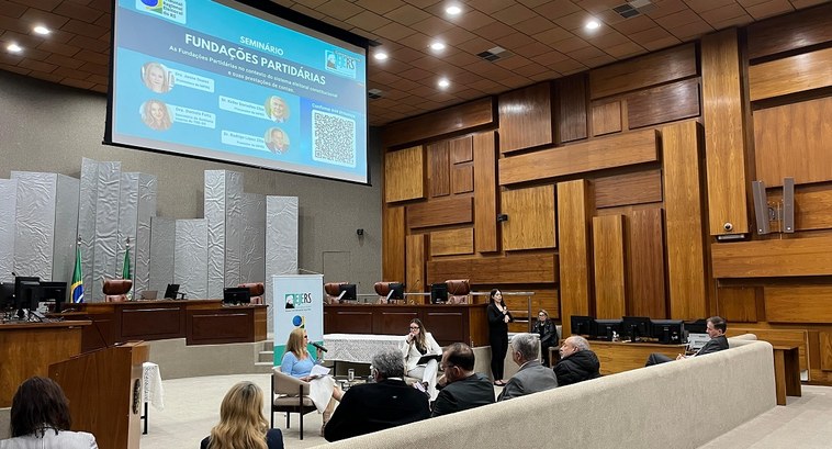 TRE-RS: “Fundações Partidárias” é tema de seminário do TRE-RS “Fundações Partidárias” é tema de seminário do TRE-RS