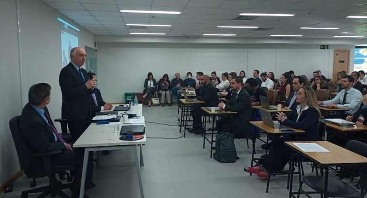TRE-RS: Curso para Magistrados TRE-RS: Curso para Magistrados