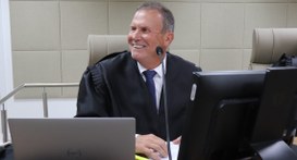 Desembargador eleitoral despede-se do Pleno do TRE-RS