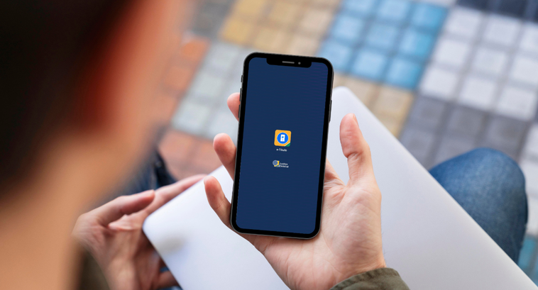 TRE-RS: e-Título garante acesso aos serviços eleitorais pelo celular e-Título garante acesso aos serviços eleitorais pelo celular