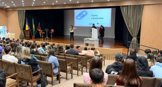 Justiça Eleitoral promove atividade para estudantes em Gramado