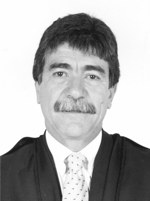 TRE-RS MANOEL LAURO VOLKMER DE CARVALHO