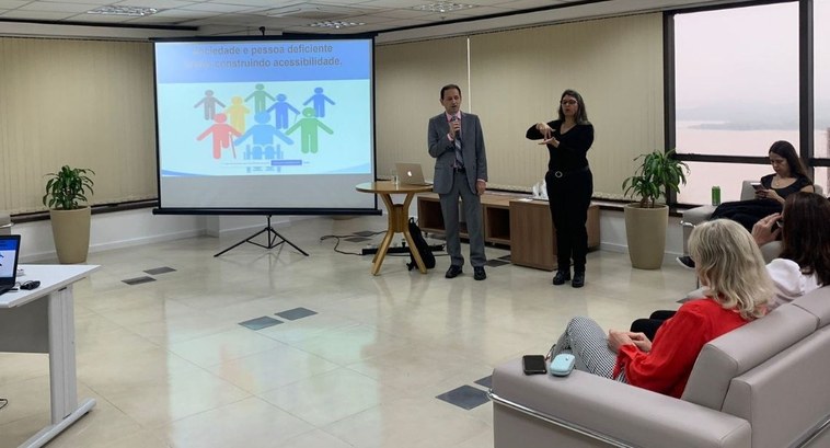TRE-RS: palestra sobre acessibilidade TRE-RS: palestra sobre acessibilidade