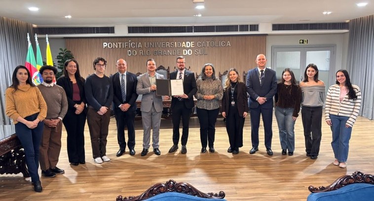 TRE-RS: parceria entre TRE-RS e PUCRS