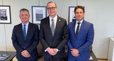 Reunião com ministro Cristiano Zanin marca avanços para a Escola Judiciária Eleitoral (EJE)