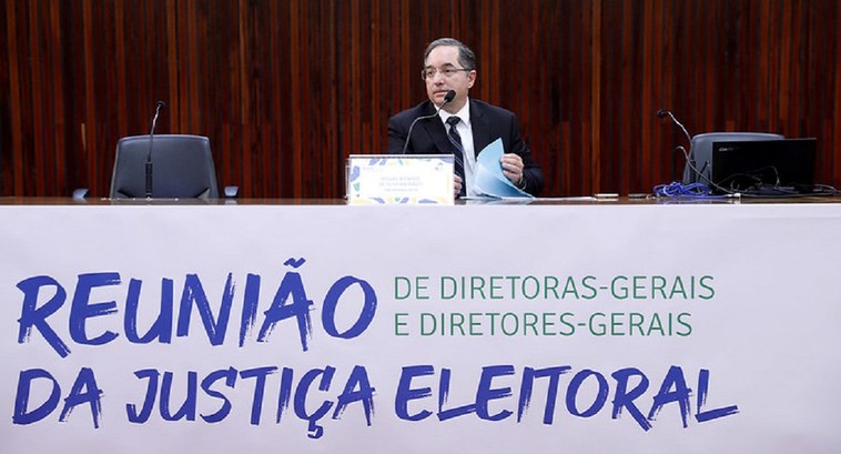 TRE-RS: Reunião DG TRE-RS: Reunião DG