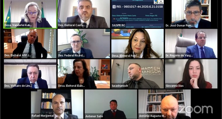 TRE-RS: sessão de julgamento TRE-RS: sessão de julgamento