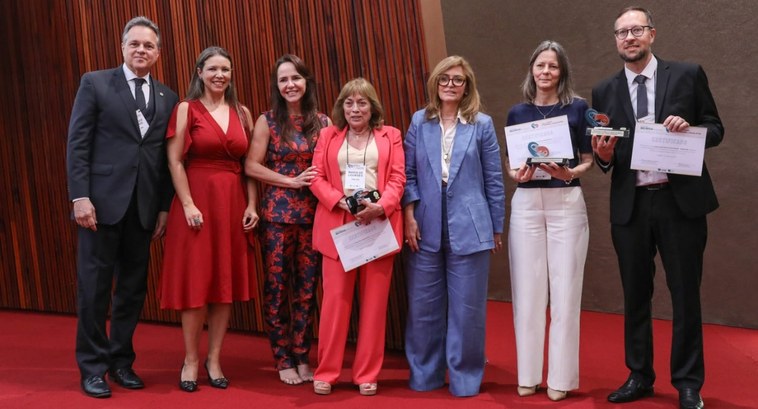 TRE-RS é premiado com selo Boas Práticas por três projetos