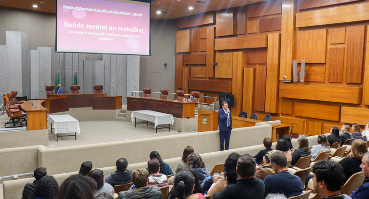 TRE-RS realiza palestra sobre saúde mental no trabalho