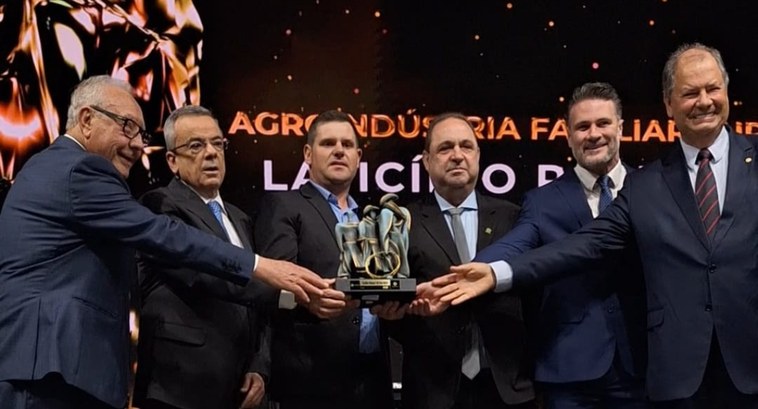 TRE-RS : troféu Senar TRE-RS : troféu Senar